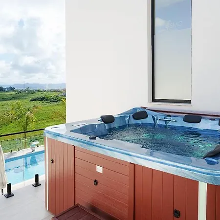 Modern Masterpiece With Sea And Views !!! Gasthuis